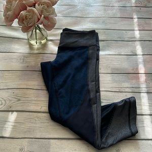 Lululemon Wunder Under Crop Sashiko Size 6